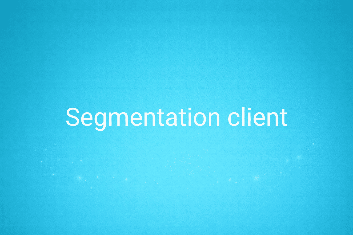 Illustration minimaliste sur fond bleu avec texte "Segmentation client", définition liée à la catégorie Stratégie Marketing du glossaire marketing de M-Twice