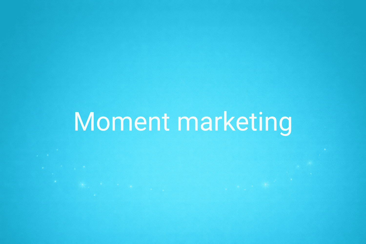 Illustration minimaliste sur fond bleu avec texte "Moment marketing", définition liée à la catégorie Stratégie Marketing du glossaire marketing de M-Twice